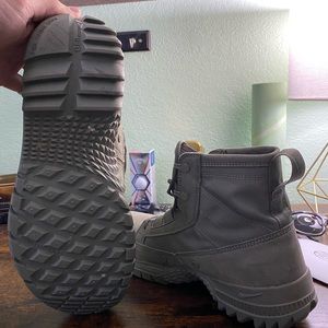 Nike Combat Boots - Green